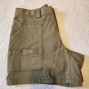 Mountain Hardwear Olive Green Hiking Cargo 5" Inseam Size 4 Women's